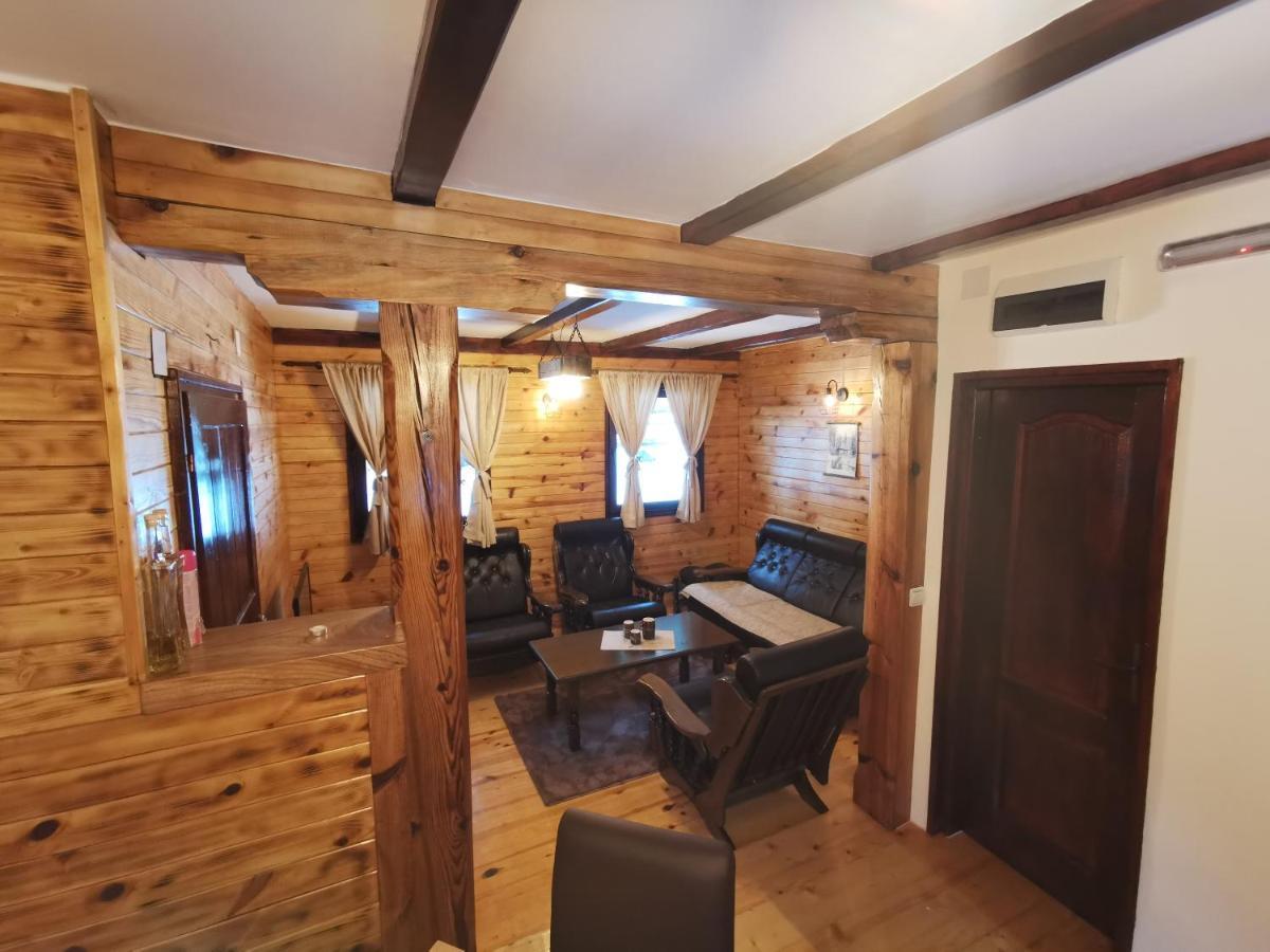 Vila Tijana Mitrovac Zewnętrze zdjęcie